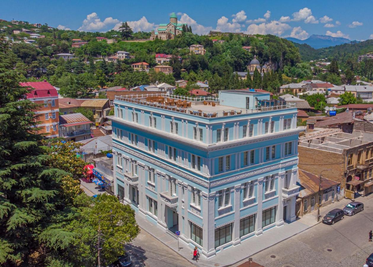 Newport Hotel คูทายสิ ภายนอก รูปภาพ
