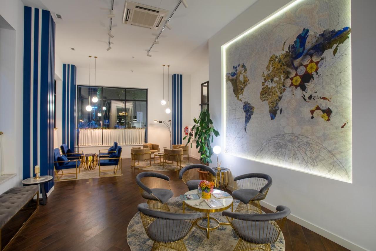 Newport Hotel คูทายสิ ภายนอก รูปภาพ